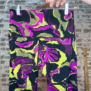 Lululemon | women legging colorful